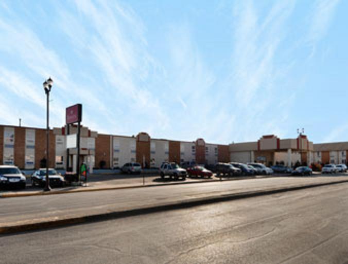 Ramada By Wyndham Yorkton Hotel Exterior foto